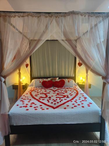 Le relax — 4-Star Luxury Hotel in La Louviere, Belgium