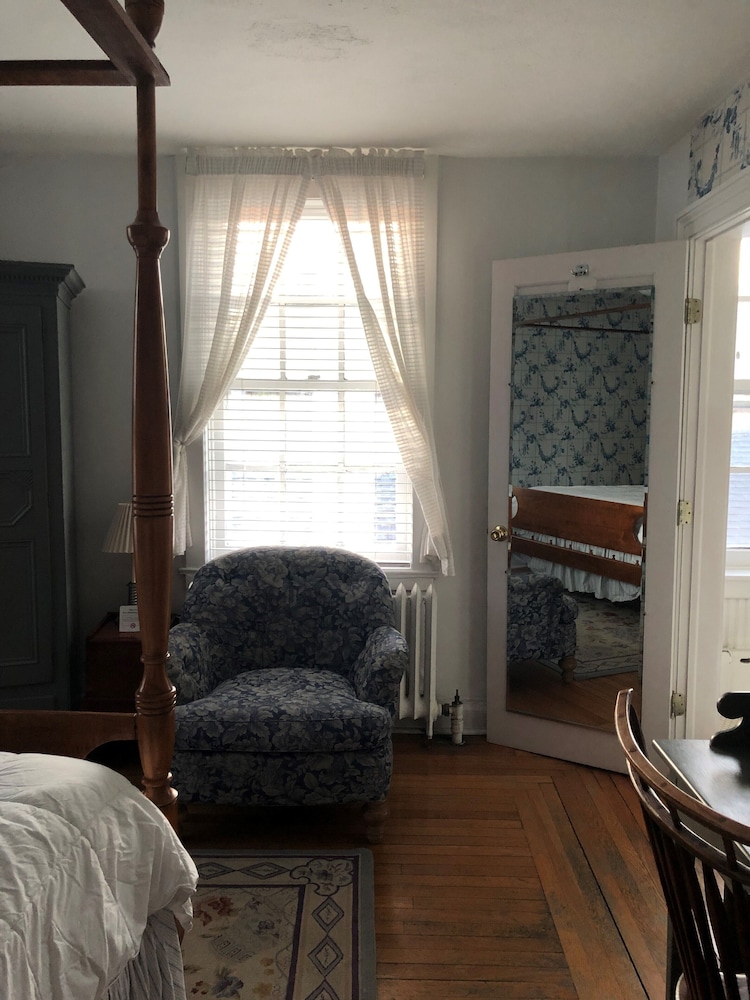 Beekman Arms and Delamater Inn - photo 19