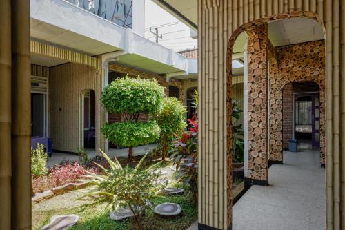 Reddoorz Near Stasiun Kebumen — Kebumen