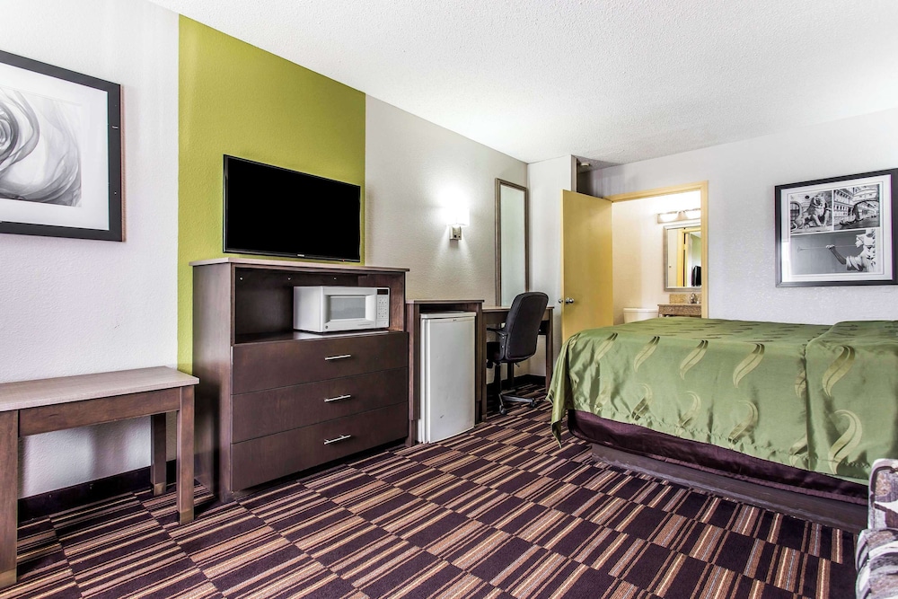 Quality Inn Albemarle - photo 13