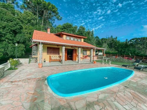 Casa de Campo Vizinha da Lua — 4-Star Luxury Hotel in Monte Verde, Brasil