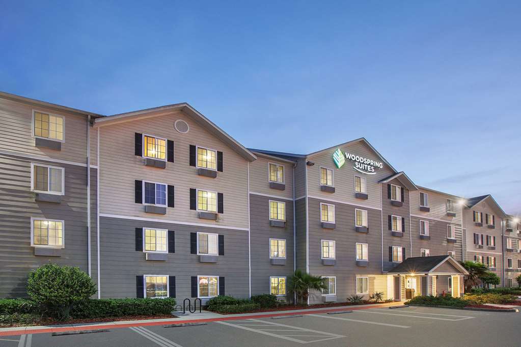 WoodSpring Suites Jacksonville Beach Blvd - photo 4