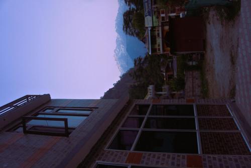 Parvati Hill View - carbon neutral hotel in Unknown City