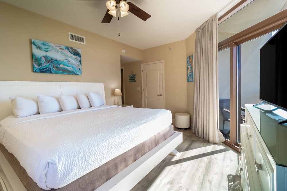 North Beach Resort & Villas - photo 30
