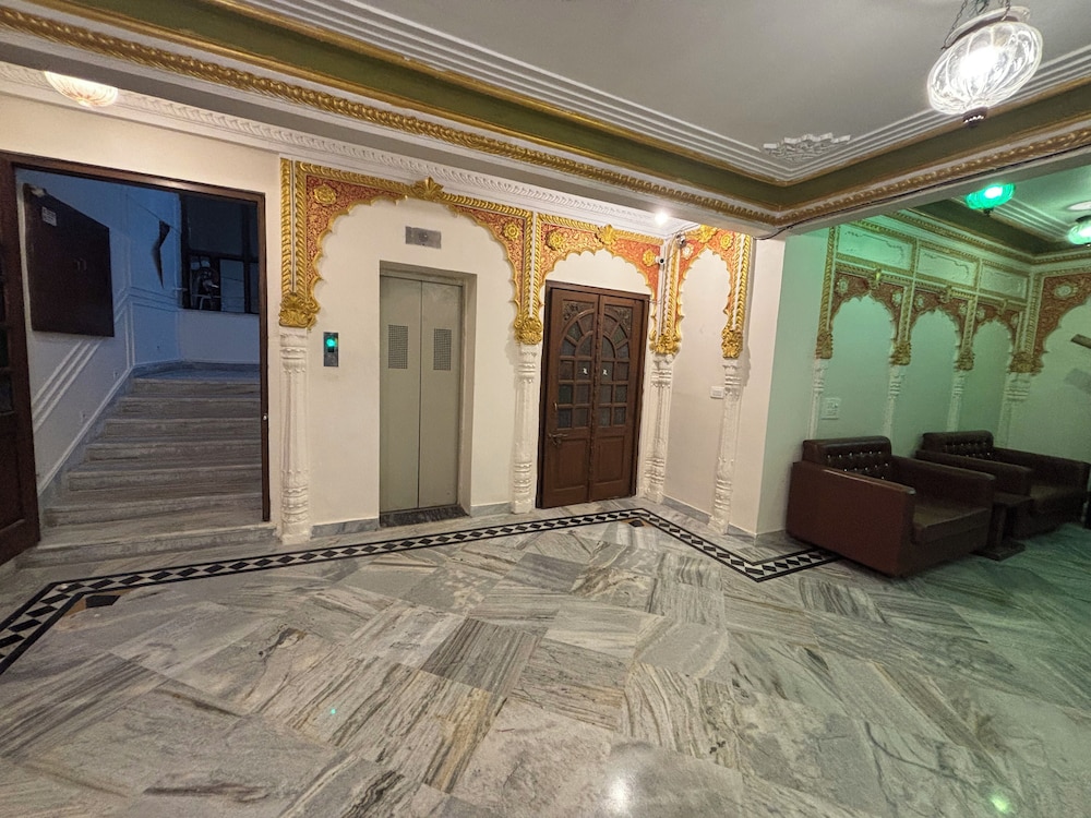 Hotel Royale Plazo in Jodhpur, India