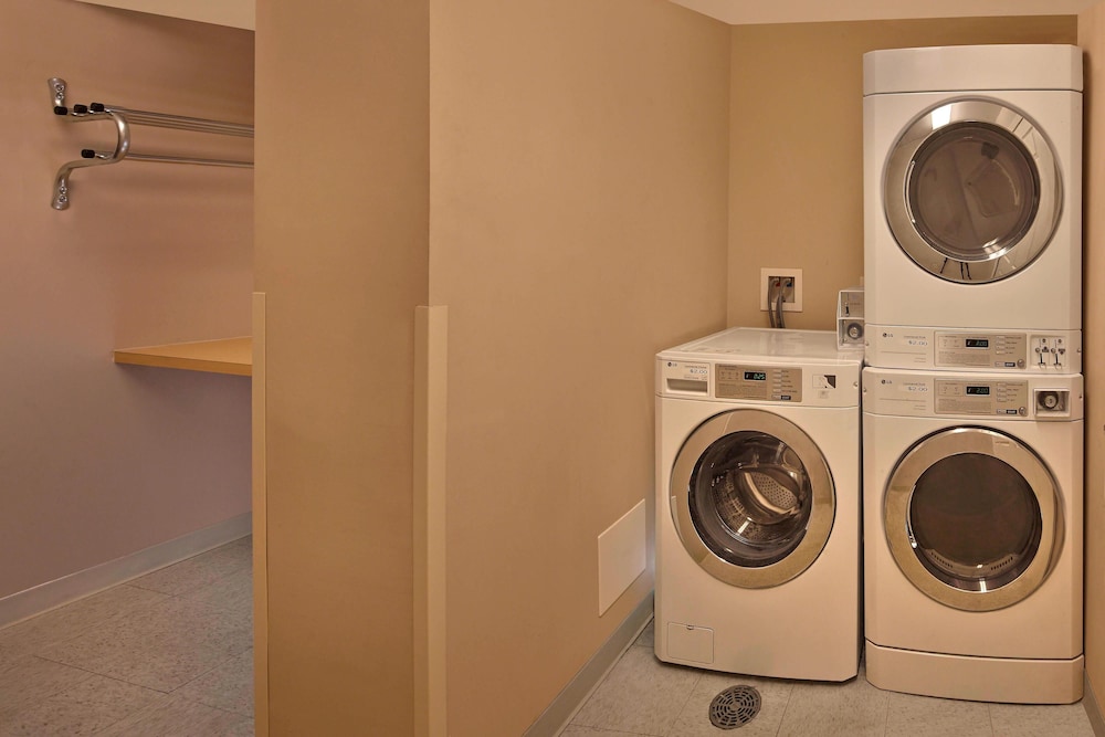 Residences at International Place - photo 10