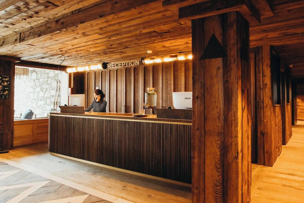 Lodji Hotel — Les Allues — photo 2