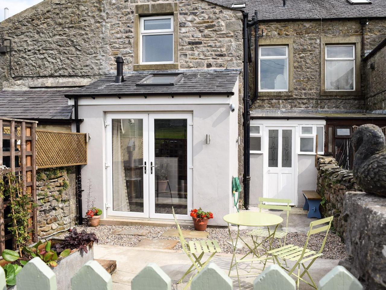 Three Peaks House — 5-Star Luxury Hotel in Settle, United Kingdom
