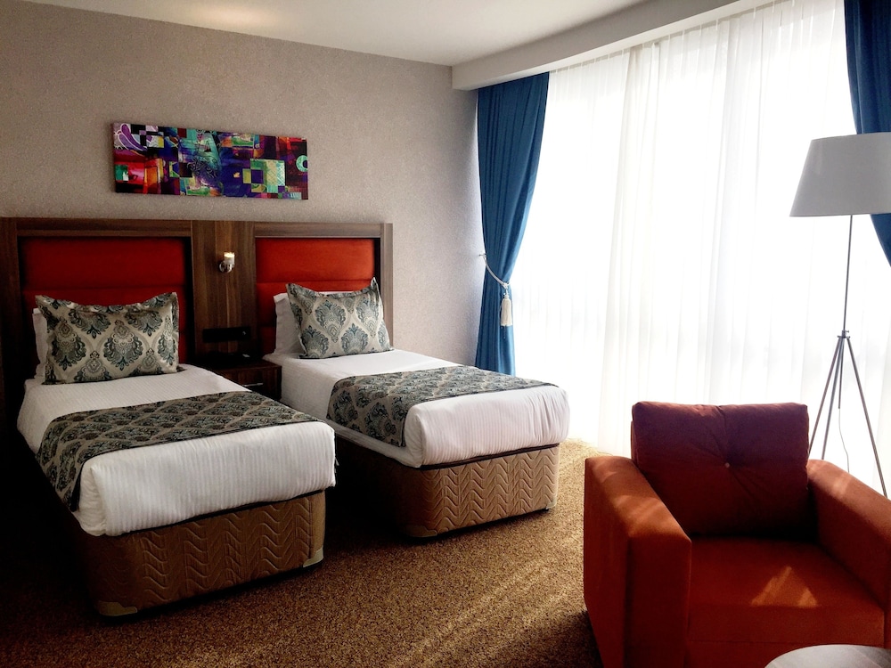Sky Tower Hotel — Batumi — photo 5