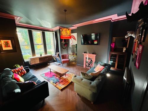 Park Mount Residences Boutique 1 Bedroom Apartment In Leeds With Free Parking — 4-Star Luxury Hotel in Leeds, United Kingdom