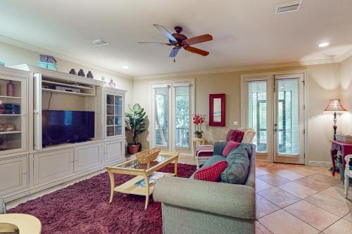 Gulf Place Courtyard in Santa Rosa, United States