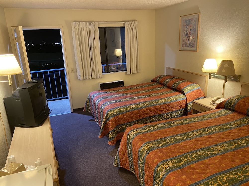 Circle Inn Motel - photo 9