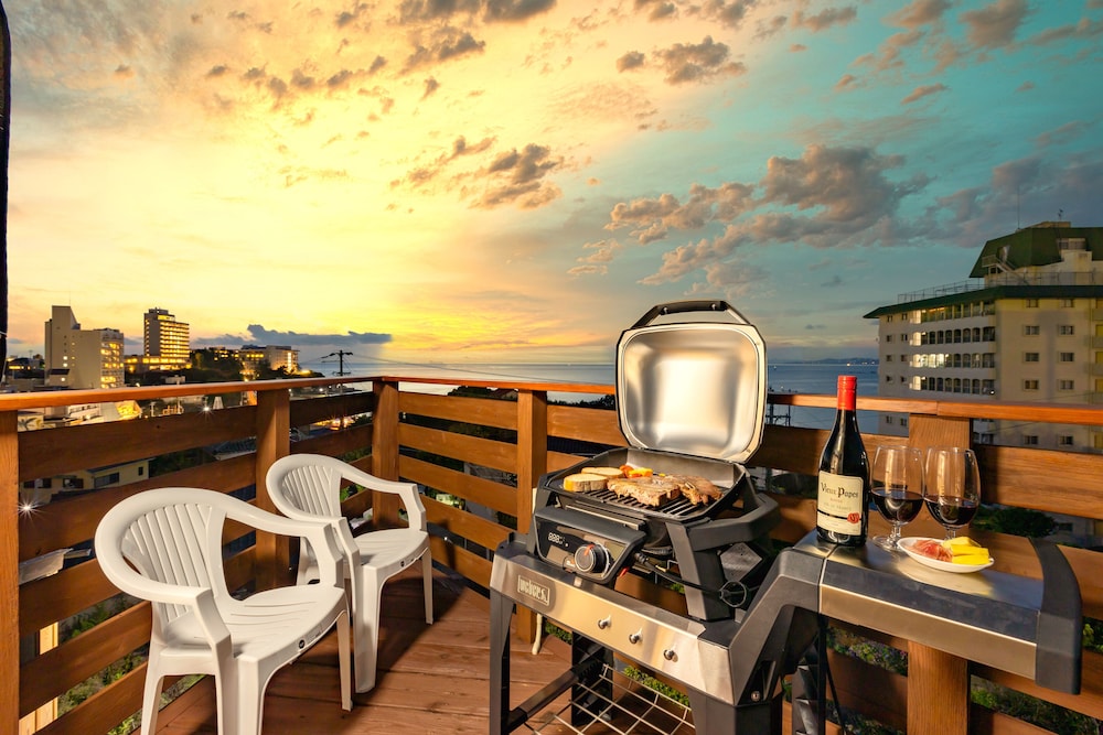 Long Vacation — 4-Star Luxury Hotel in Shirahamacho-Usazakiminami, Japan