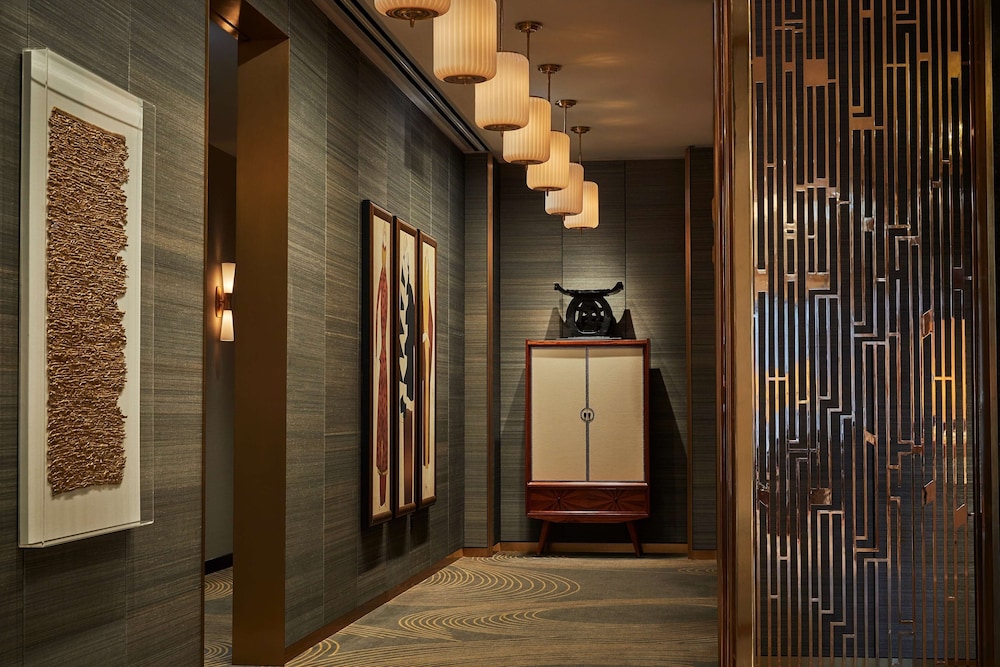 Viceroy Chicago - photo 2