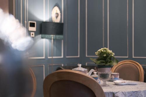 La Cles Deluxe Suites — 4-Star Luxury Hotel in Cles, Italy