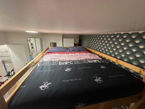 Studio Equipe Lumineux a Paris - last minute hotel in Paris