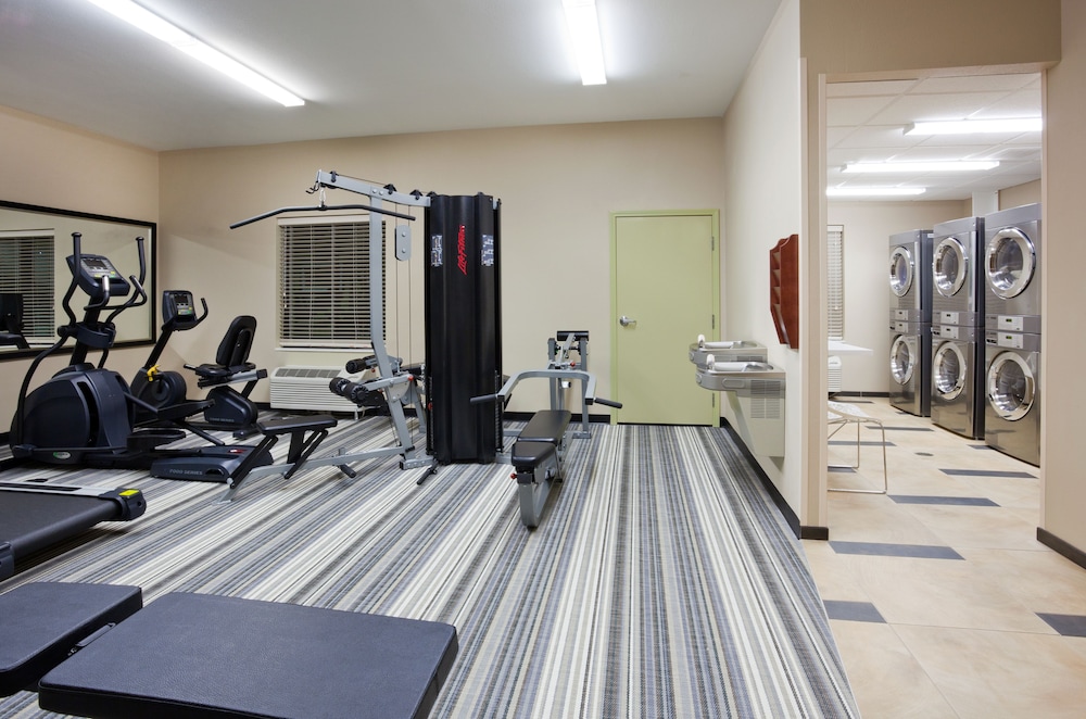 Candlewood Suites Dickinson ND by IHG - photo 20