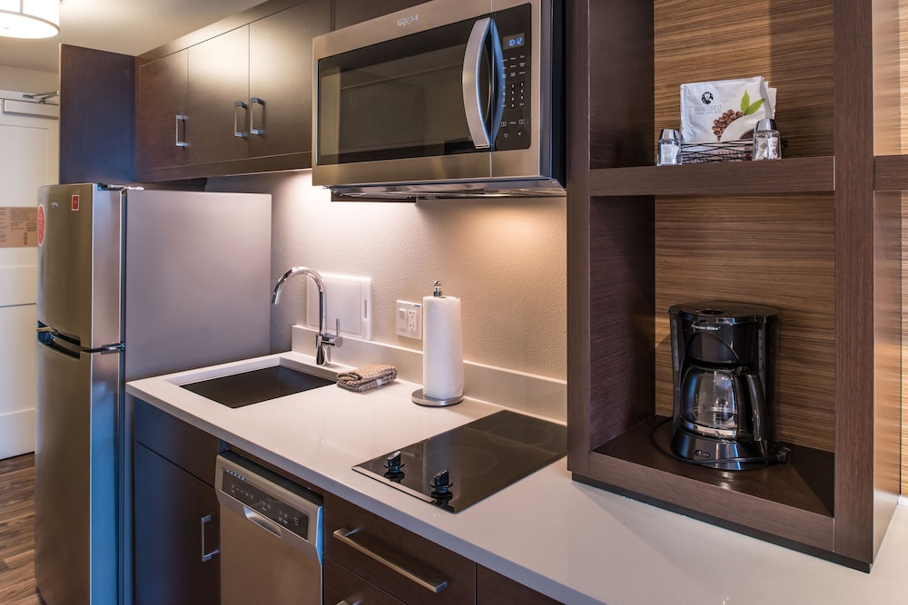 TownePlace Suites by Marriott Merced - photo 17