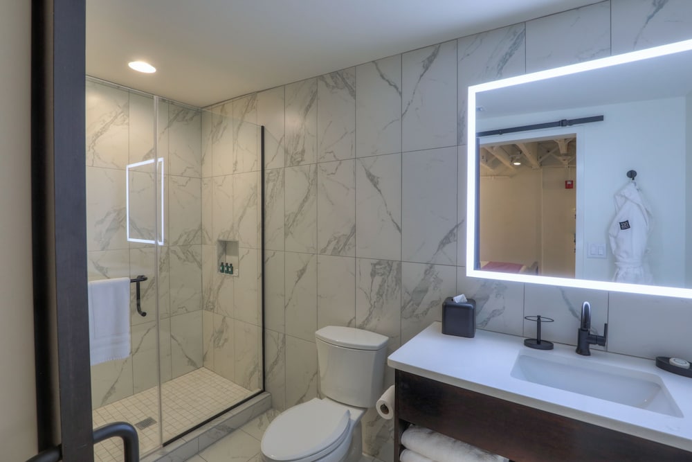 Studio 154 Luxury Hotel - photo 109