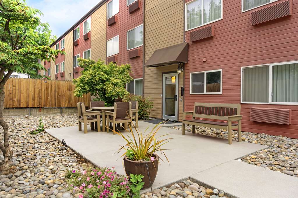 Best Western Plus Yakima Hotel - photo 8