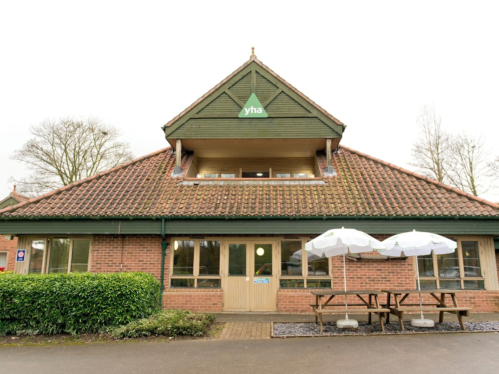 YHA Sherwood Forest Hostel — 4-Star Luxury Hotel in Mansfield, United Kingdom