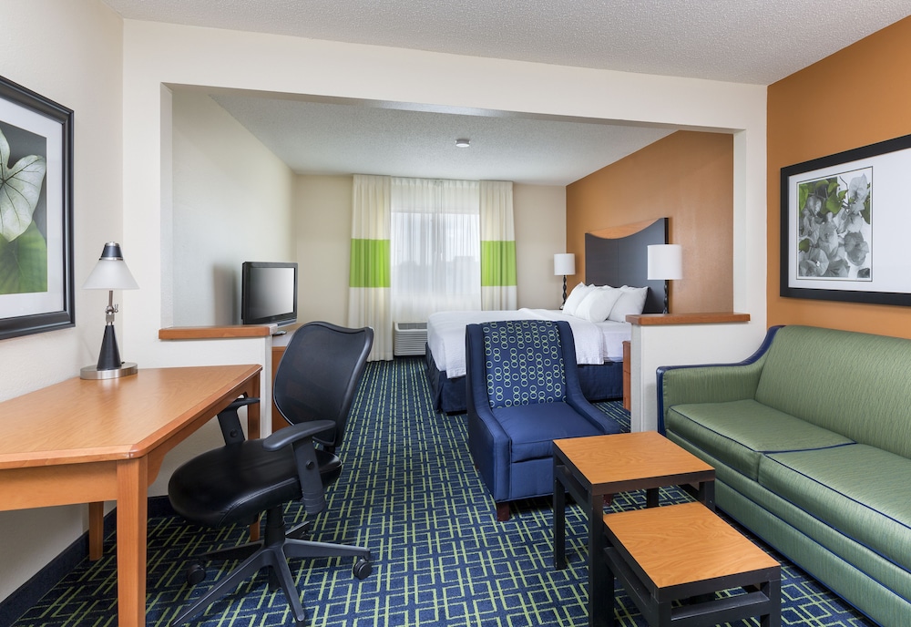 Fairfield Inn Forsyth Decatur - photo 12