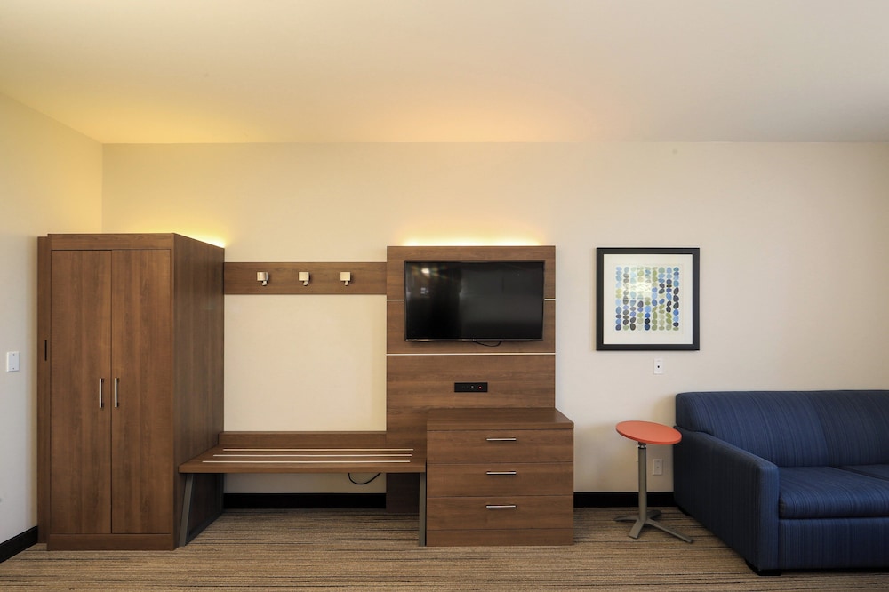 Holiday Inn Express Grand Island Niagara Falls by IHG - photo 21