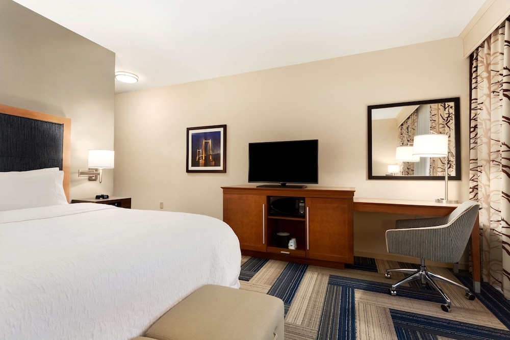 Hampton Inn Kennewick at Southridge - photo 12