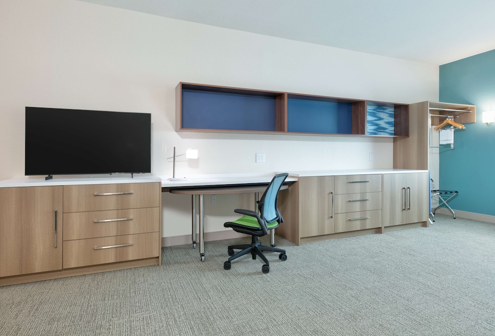 Home2 Suites by Hilton El Campo - photo 9