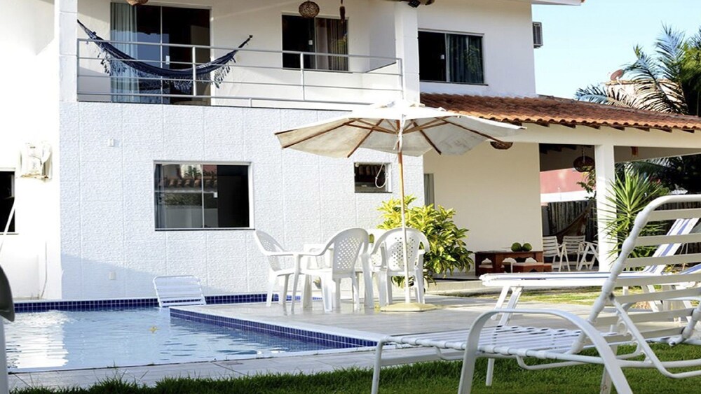 Piscina Privativa 4 Suítes na Orla Norte — 4-Star Luxury Hotel in Porto Seguro, Brasil