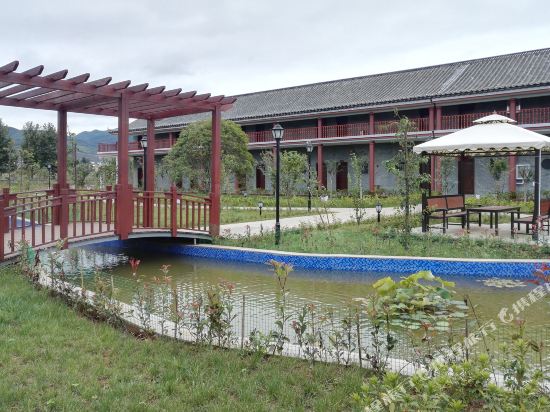 Hai Lake Hotel in Jinzhong, People's Republic of China