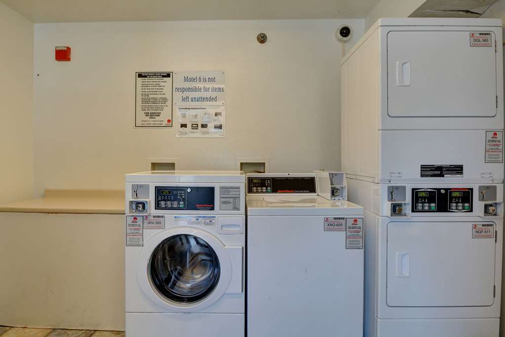 Motel 6 Windsor Locks CT Hartford - photo 27