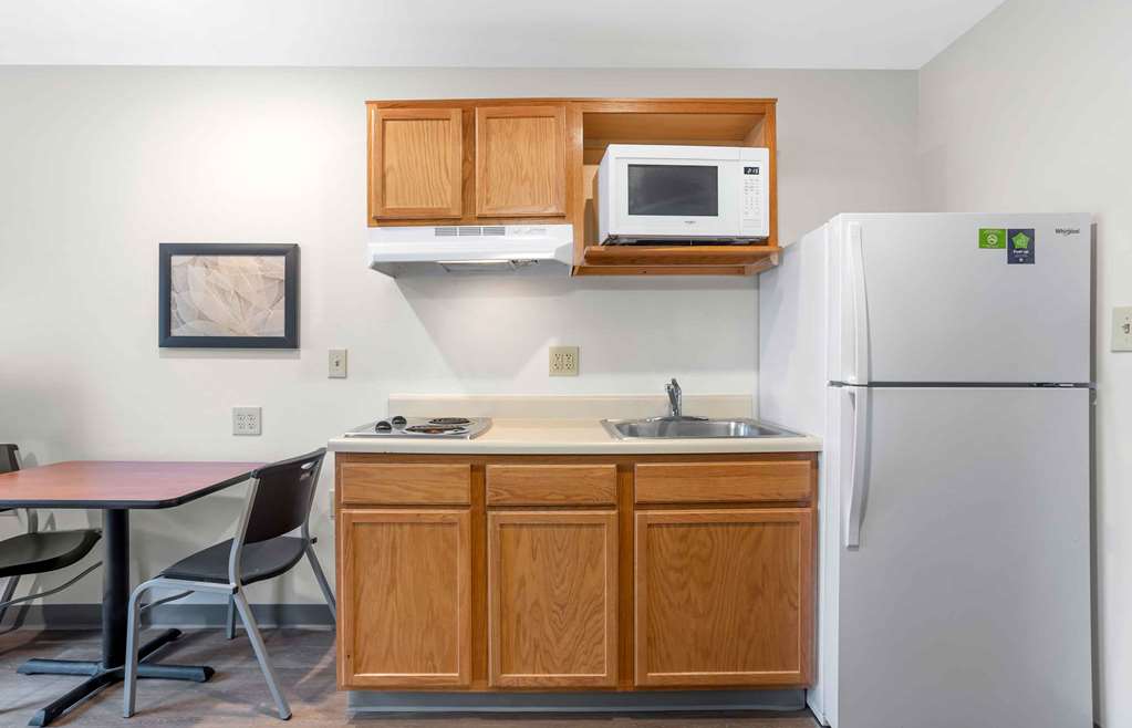 Extended Stay America Select Suites Springfield South Battlefield - photo 10