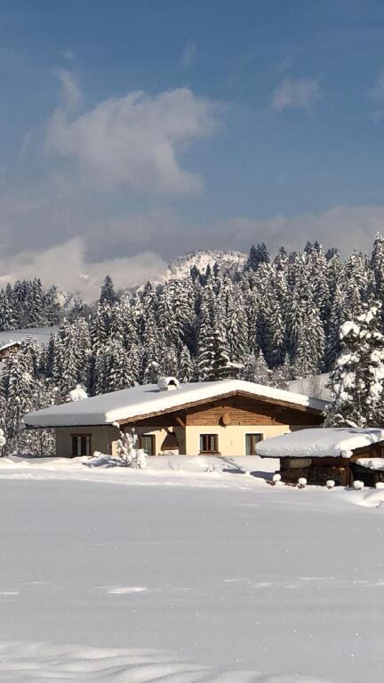 Appartements Skida — 4-Star Luxury Hotel in Reith Bei Kitzbuehel, Austria