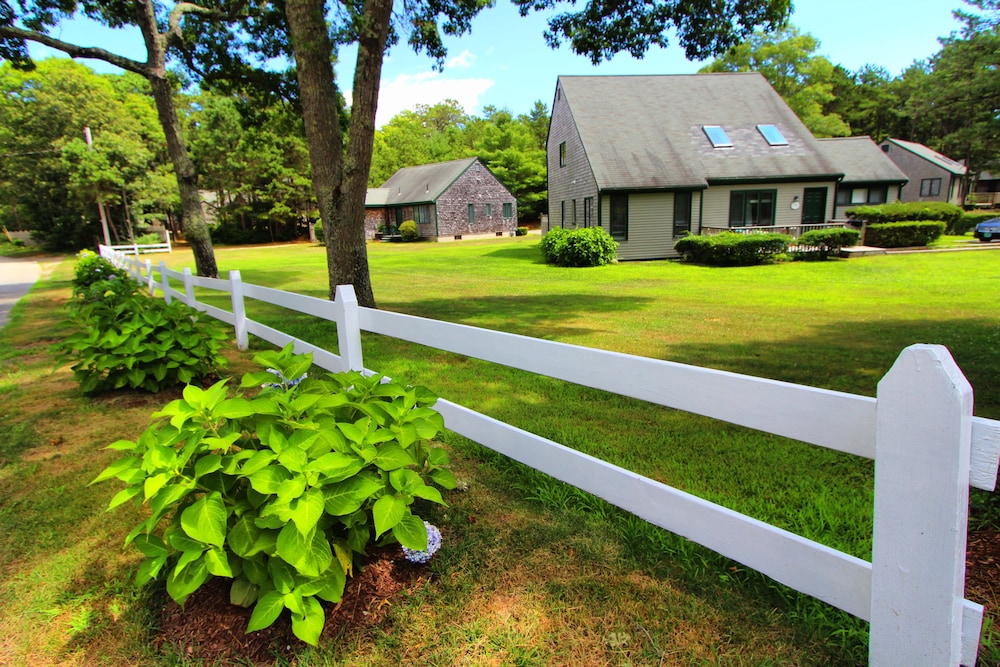 Cape Cod Holiday Estates in Mashpee, United States