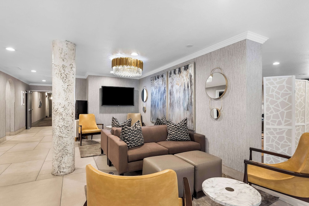 Best Western Plus Abbey Inn - photo 3