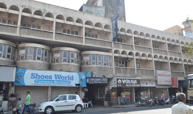 Hotel Dreamland — Surat