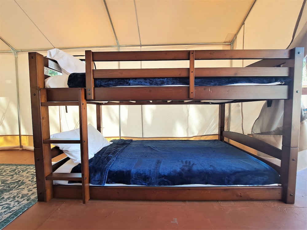 Wildhaven Yosemite Glamping - photo 15