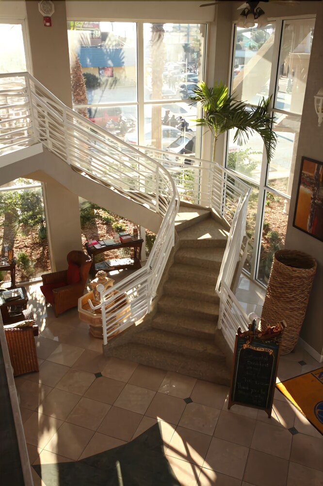 Boardwalk Inn and Suites - photo 37