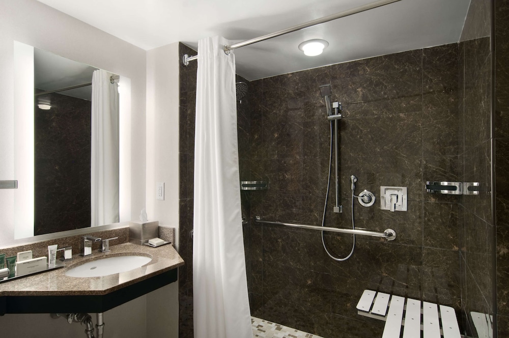 Hilton Atlanta Airport - photo 42