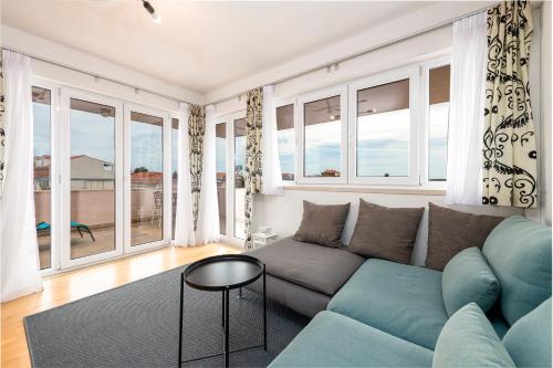 Apartments Niva