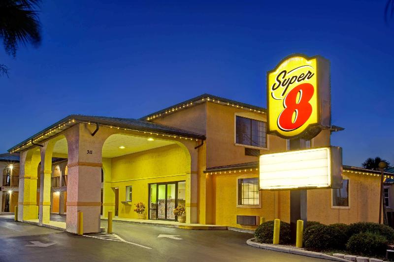 Ocean Breeze Inn - carbon neutral hotel in Saint Augustine