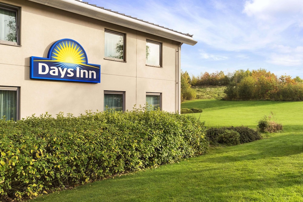 Days Inn by Wyndham Cannock Norton Canes M6 Toll — hotel in Cannock