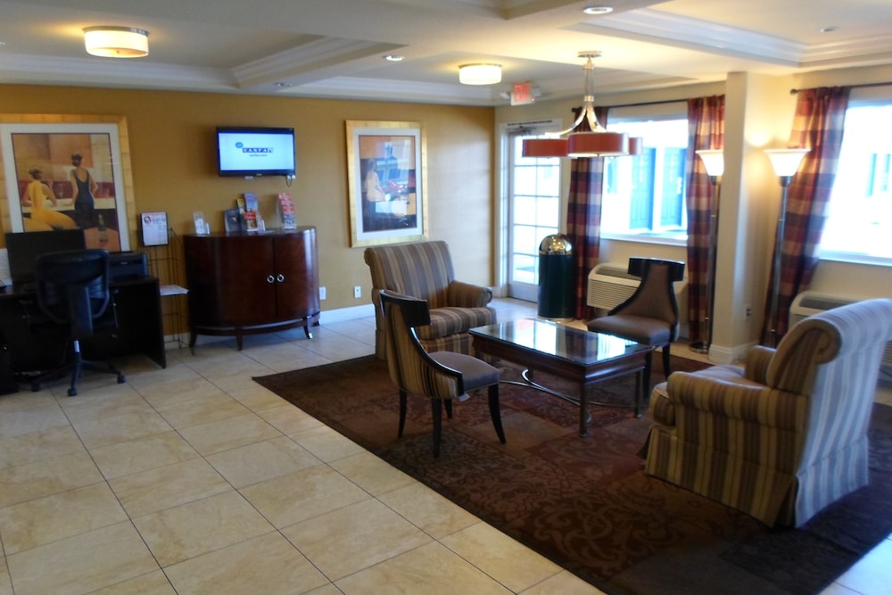 Motel 6 Las Vegas NV Strip - photo 2