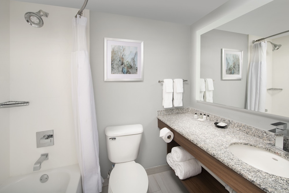 Crowne Plaza San Antonio Airport by IHG - photo 15