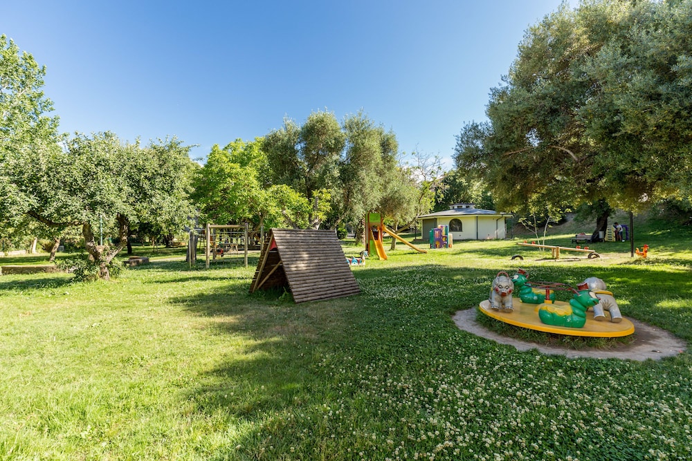 Castello Malicas — hotel in Galtelli