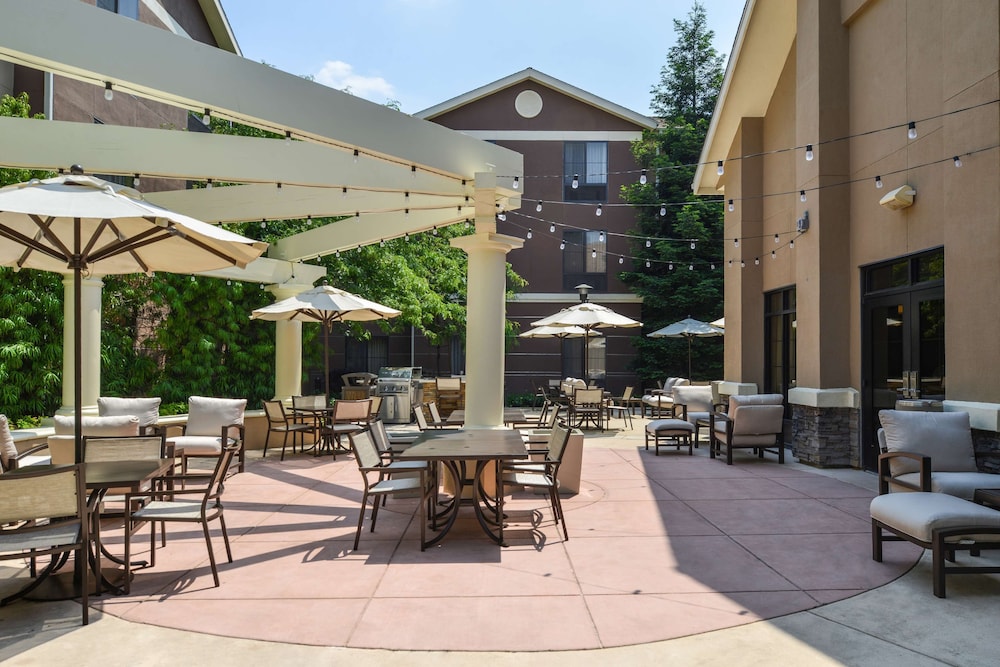 Homewood Suites by Hilton Fresno - photo 52