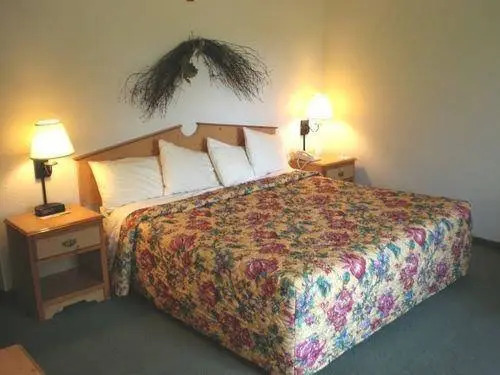AmericInn Belle Plaine - photo 6