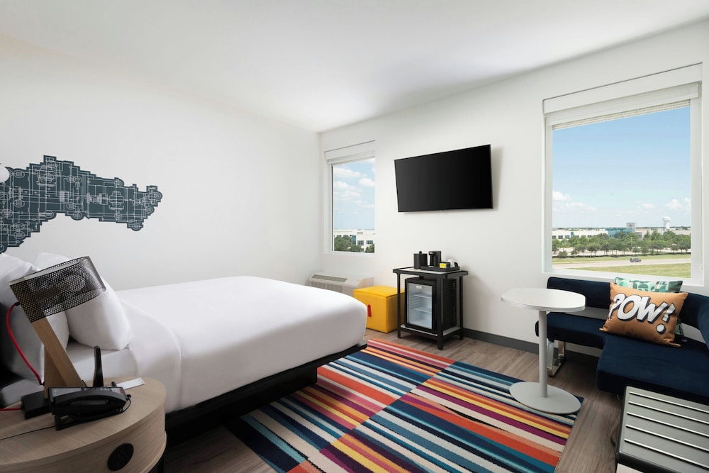 Aloft DFW Airport North - photo 6