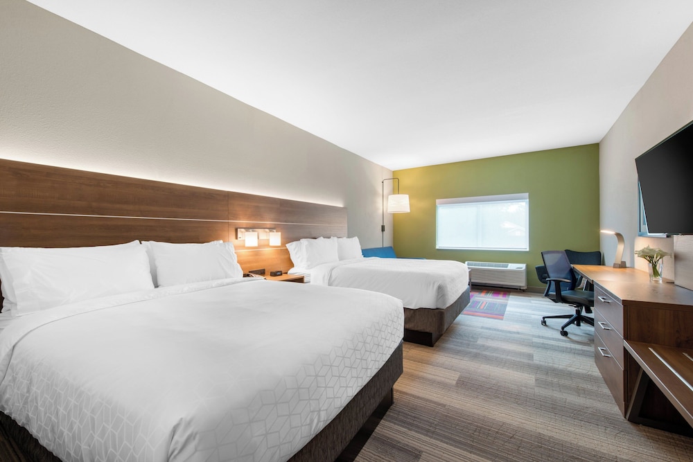 Holiday Inn Express & Suites Wildwood The Villages by IHG - photo 33